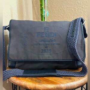FENDI SELLERIA CANVAS MESSENGER BAG